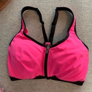 Victoria secrets sports bra